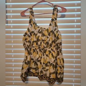 Lemon Print Sleeveless Top